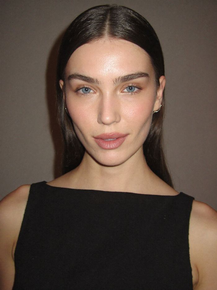 Natural beauty portrait, flash photo look